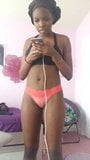 Cosa delgada negra sexy con tetas perfectas snapshot 7