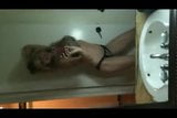 Carrie Michalka Bikini tanzt Selfie 02 snapshot 6