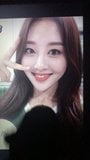 YVES LOONA cum tribute 3 snapshot 2