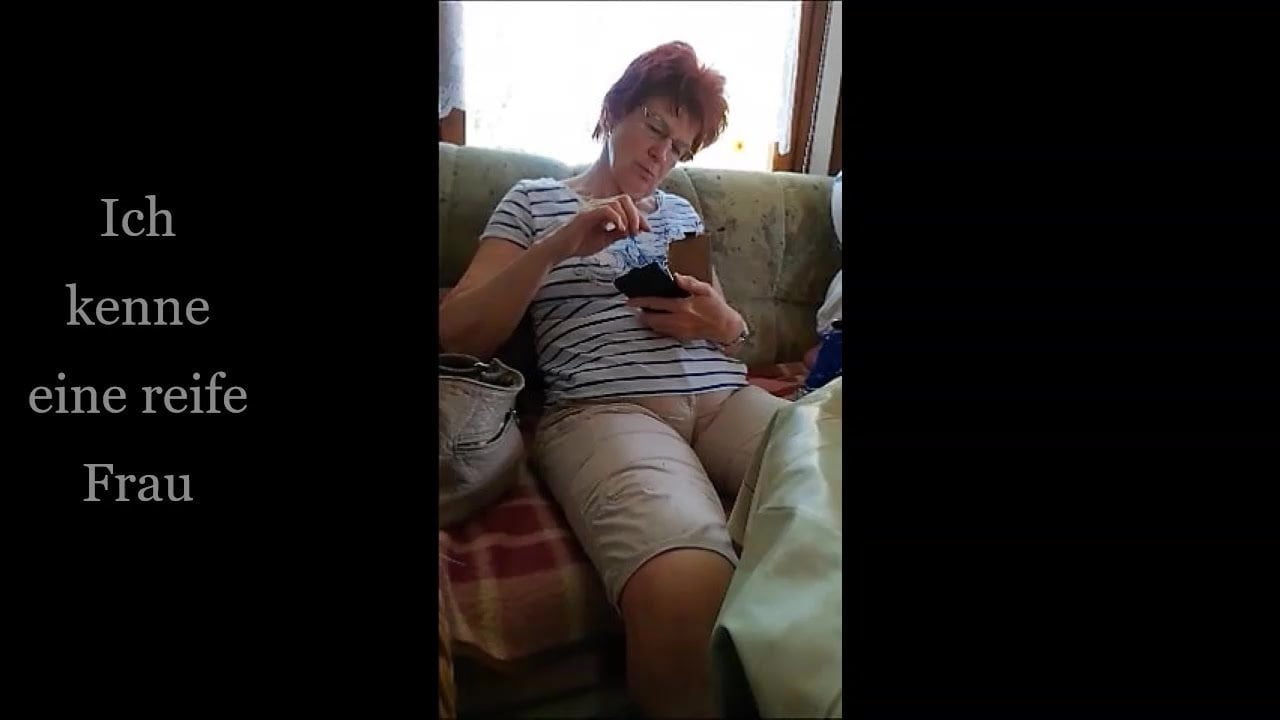 Granny Sigrid: Mom Mom Porn