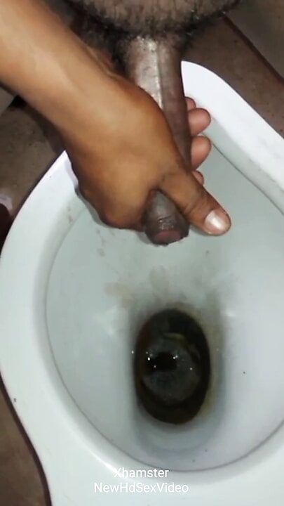 Washroom saya muth Mari