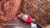 Mama vitregă indiană Simran, disperată după o pulă mare pentru pizda ei snapshot 9