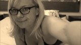 Blonde  Sexy Larissa Camslut fucks her glasses. snapshot 1