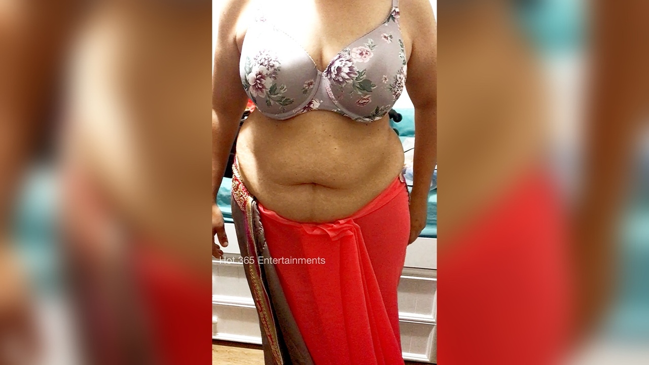 Tamil aunty bra change
