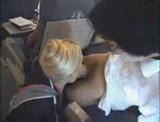 Stewardess masturbiert einen Passagier snapshot 19