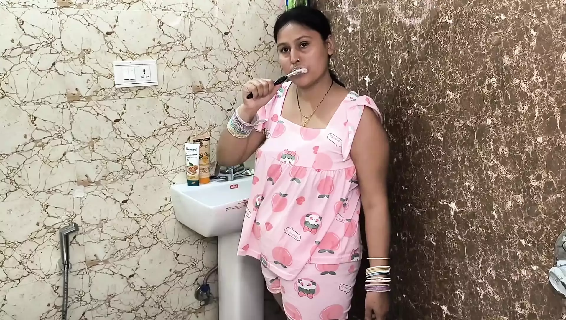 Ipl 2024 Desi Girl: Indian In Hindi MILF Porn | xHamster