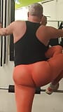 Weer een sessie in mijn oranje panty snapshot 5