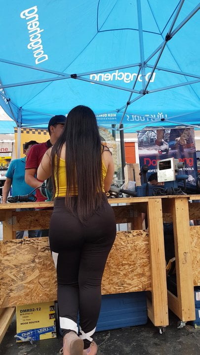 culona veneca sara 2