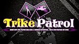 Trikepatrol, deux amis excités aiment se faire doigter snapshot 1