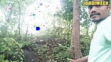 Indische hotboy Jordiweek naakt fietsend in de jungle snapshot 4