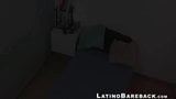 Twinks latino kurus muda dengan penis besar memiliki beberapa seks mentah snapshot 4