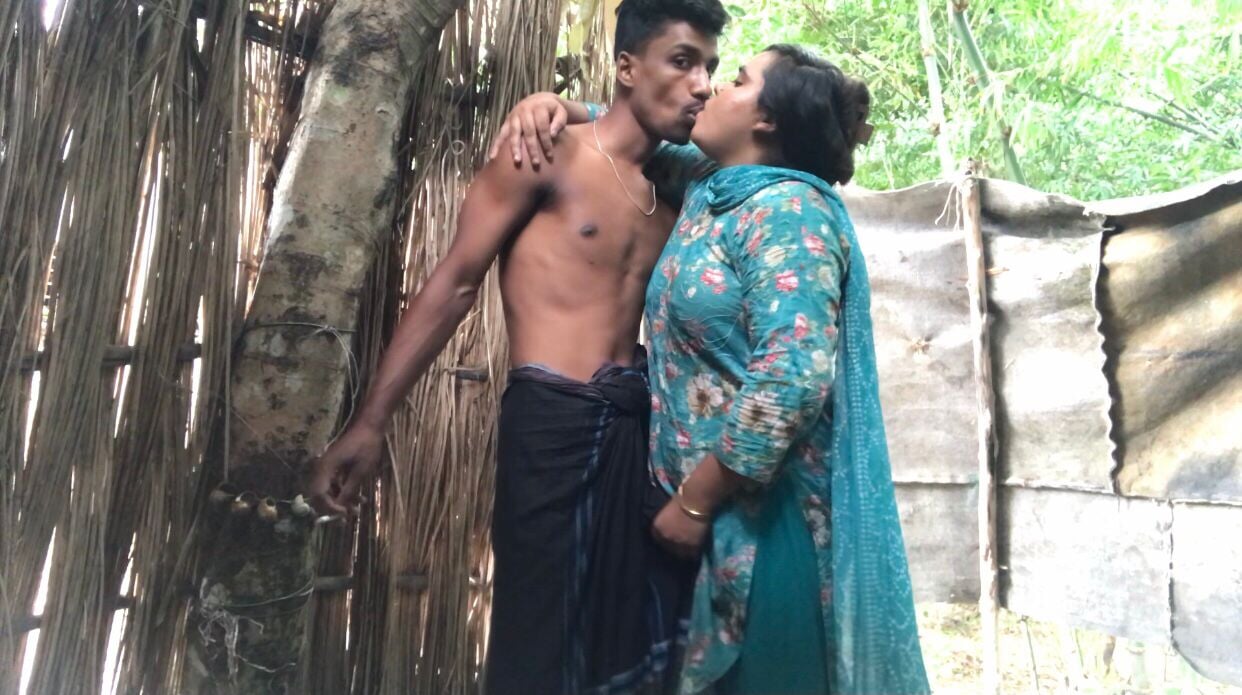 Bangladeshi village sex video