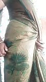 Tamil bazari aunty saree undressing snapshot 2