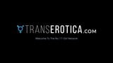 Transerotica tettona bionda trans kayleigh coxx cavalca un cazzo snapshot 1