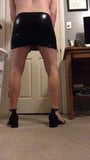 Bisexueller Sissy-Transvestit will gefickt werden snapshot 2