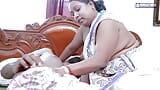 Madrastra india con grandes tetas quiere chupar la polla de su hijastro snapshot 5