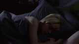 Lauren Ambrose et Mena Suvari - `` Six pieds en dessous &#39;&#39; s4e08 02 snapshot 10