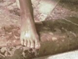 Cô gái tóc vàng nóng bỏng và ướt át bị đụ trên sàn nhà tắm snapshot 4