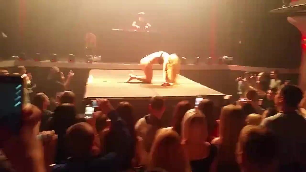 Zuma Sexy Gladiator 2006 ni tomosha qiling