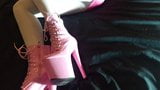 Laura XXX model sexy video with 8 inches pink plaform heels snapshot 14