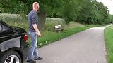 Conductor alemán solo lleva autostopistas cachondos snapshot 1