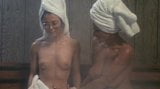 Uschi Digard y amigo en sauna snapshot 6