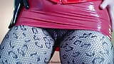 Sexy milf con gran cuerpo natural provoca en catsuit de látex, video porno gratis de goma xxx snapshot 7