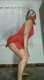 Trinitybr - salope sexy danse dans une robe rouge transparente snapshot 3