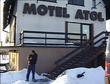 The Winter Love Motel - epizoda 3 snapshot 1