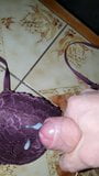 Cum on bra ejac sur son soutien gorge snapshot 9