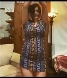 Арабская девушка танцует в любительском видео snapshot 4
