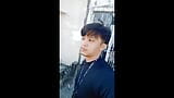 Азиатский юный мужик выстреливает большую порцию спермы на кладбище snapshot 3
