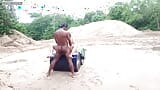 Dziewczyna ssąca kutasa uprawiała zmysłowy seks w naturze w deszczowy dzień snapshot 17