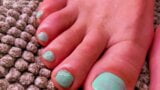 Frisse nagels - gepolijste nagels - mintnagels - schoonheidsverzorging - footfetishfashion snapshot 3