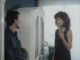 Nunca solo (1984) snapshot 3