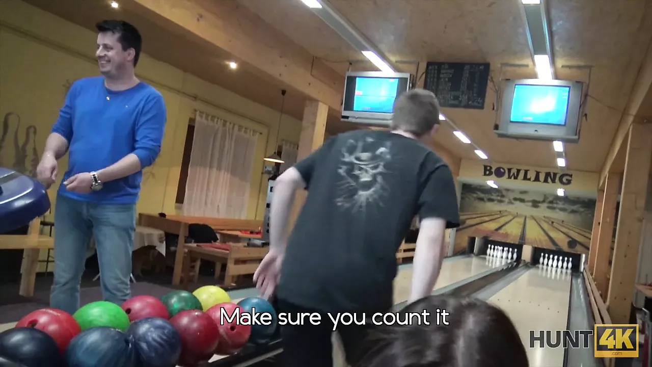 Тегін үштік порно