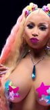 Сиськи Nicki Minaj snapshot 1