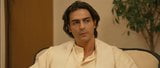 Shruti pune scene sexy cu Arjun Rampal în Rajneeti snapshot 3