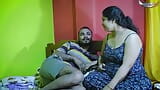 印度德西孟加拉女孩与她的客户发生性关系 - 整部电影（孟加拉肮脏的谈话） snapshot 9