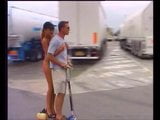 Rullo francese nudo sul drivestop snapshot 1