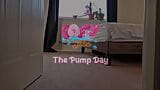 De pompdag - hete milf die haar gezwollen poesje pompt en neukt snapshot 1