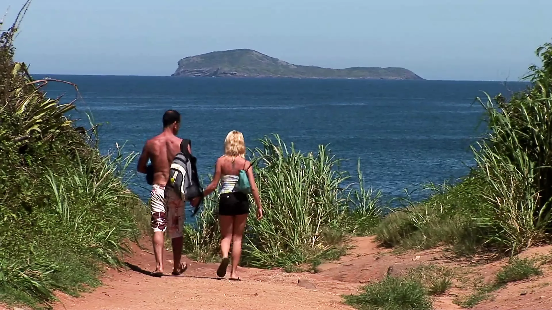 Couple Meets Stranger on the Beach and Have Sex with Him where Anything Goes | xHamster