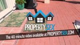 Propertysex - giovane padrona di casa calda scopa per vendere la sua casa snapshot 1