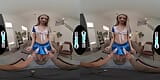 Wetvr - antrenor de ajutor - majoretă Cecelia Taylor în porno VR snapshot 8