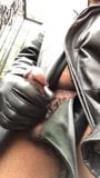 Rainy Leather Stroke snapshot 3