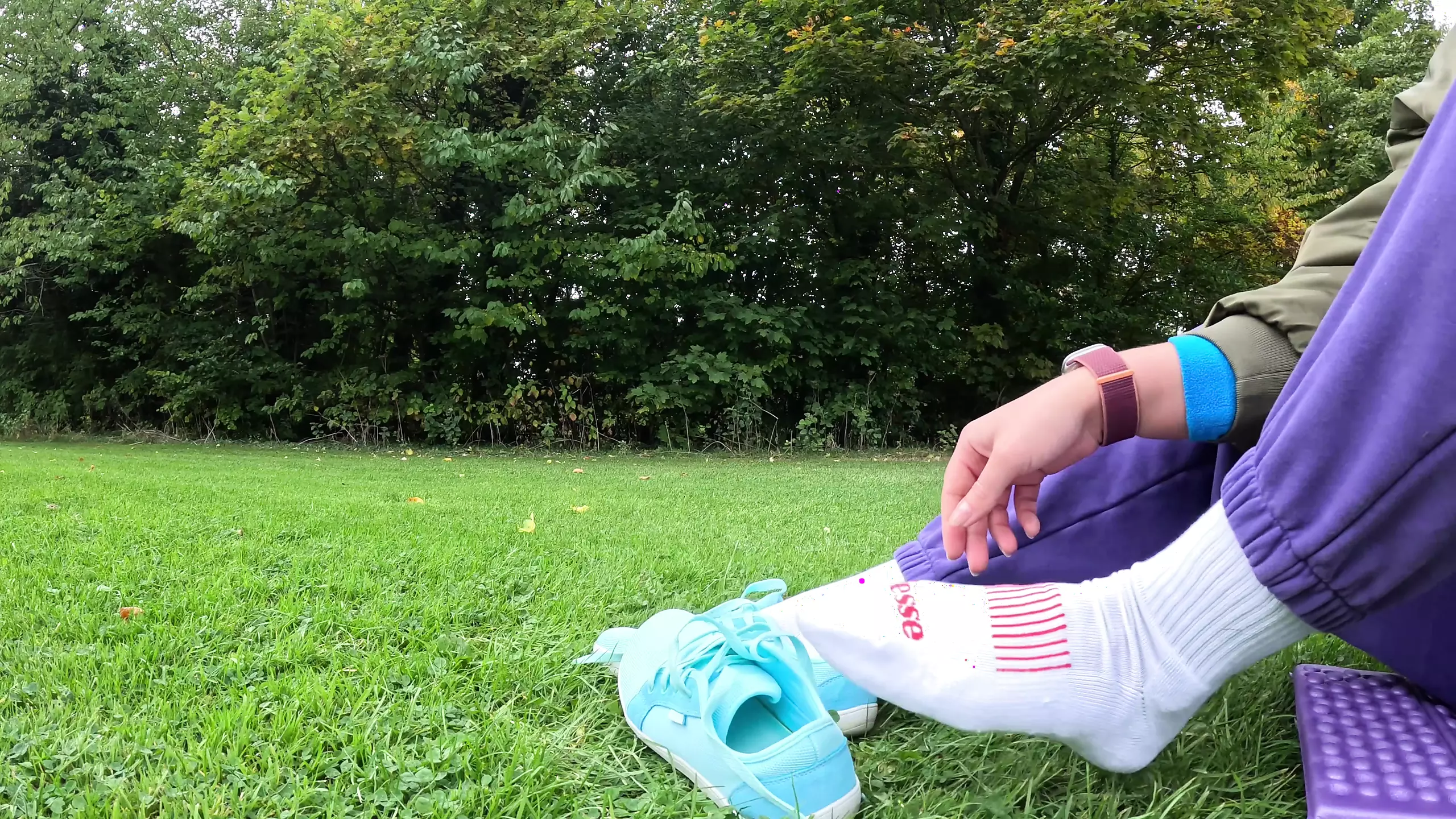 Girl in White Socks Outdoor Feet Worship, Porn 29 xHamster