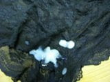 Le mutandine di pizzo nero di Mil hanno bisogno di una discarica di sperma snapshot 10