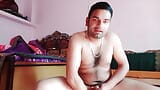 Индийский мальчик дези с большой задницей в домашнем видео snapshot 3