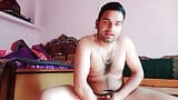 Indische Desi jongen grote kont eigengemaakte video snapshot 3