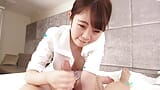 Aziatische Yuko Mukai is een dartel meisje dat een goede neukpartij nodig heeft. snapshot 6